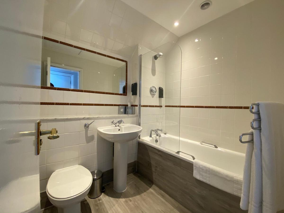 No6 West Coates 3* Edimburgo