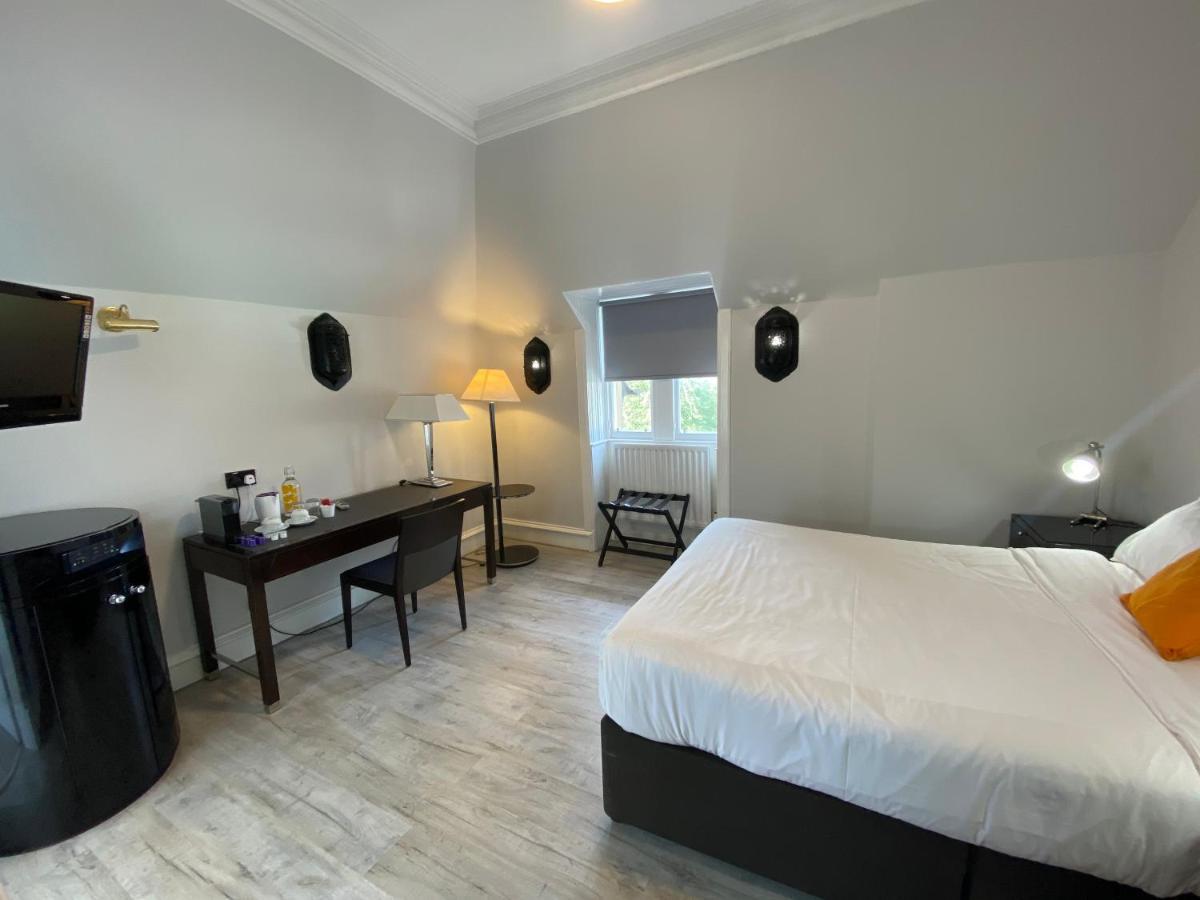 No6 West Coates 3* Edimburgo